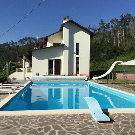 Villa Mara Ricco del Golfo di Spezia Luaran gambar