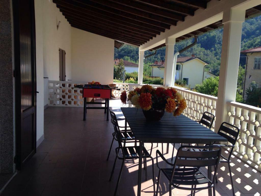 Villa Mara Ricco del Golfo di Spezia Luaran gambar